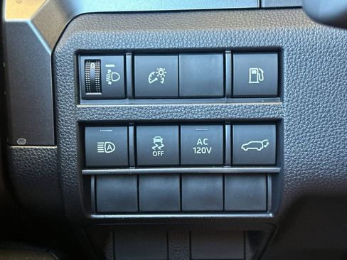 New 2026 Toyota 4Runner TRD Off-Road Premium AWD/4WD image 30