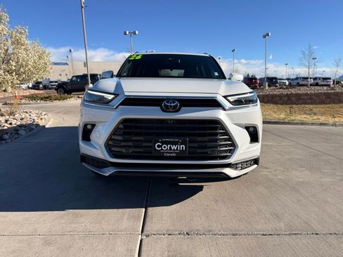 Used 2026 Toyota Grand Highlander AWD Hybrid image 2