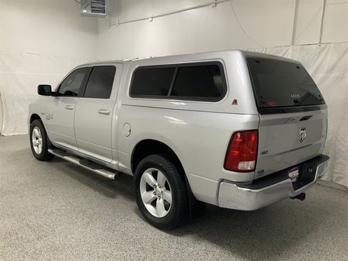 Used 2019 RAM 1500 Classic SLT image 2