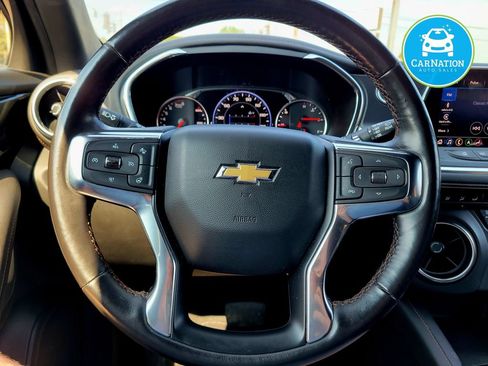 Used 2022 Chevrolet Blazer Premier w/ Enhanced Convenience Package AWD/4WD image 18