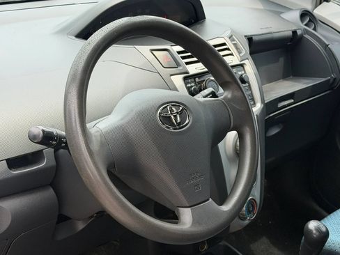 Used 2008 Toyota Yaris S FWD image 10