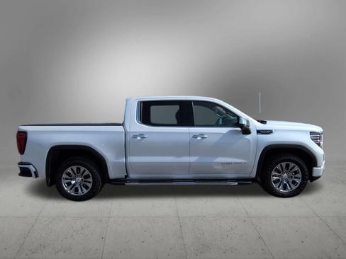 Used 2024 GMC Sierra 1500 Denali w/ Technology Package image 7