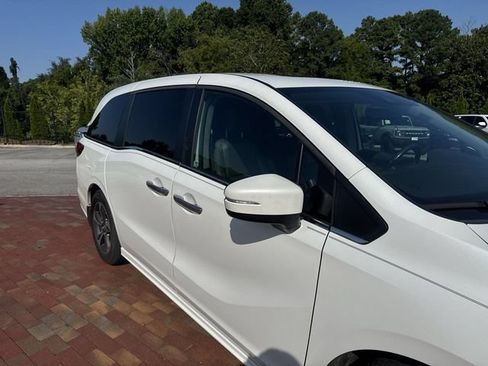 Used 2020 Honda Odyssey Touring image 18