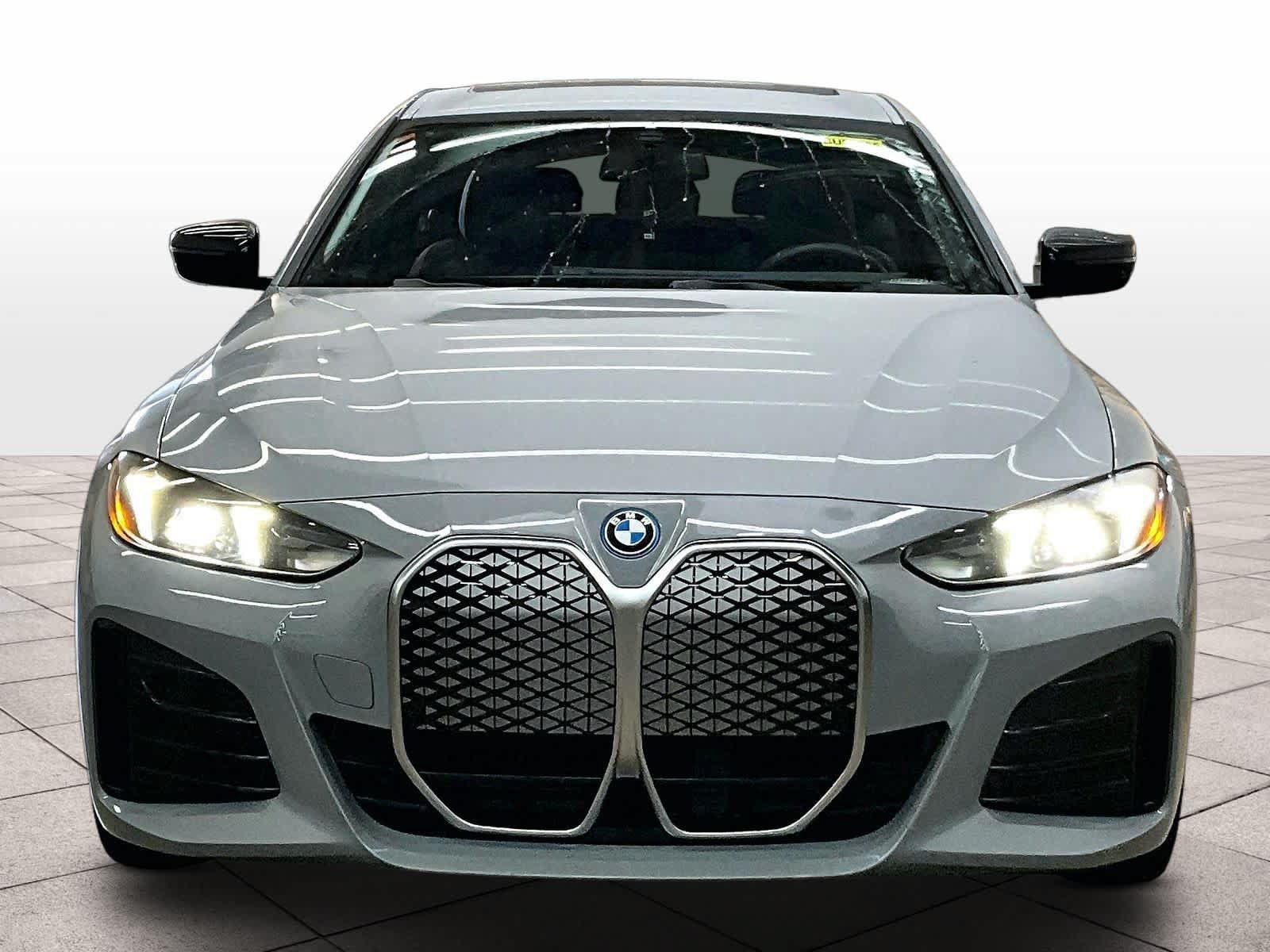 Used 2025 BMW i4 eDrive40 w/ M Sport Package RWD image 3