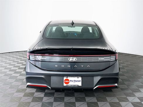 Certified 2025 Hyundai Sonata SE FWD image 9