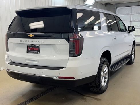 New 2026 Chevrolet Suburban LS AWD/4WD image 5
