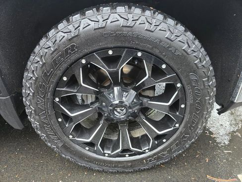 Used 2021 GMC Sierra 1500 SLT w/ SLT Premium Plus Package image 11