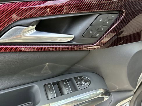 New 2026 Chevrolet Traverse RS w/ LPO, Floor Liner Package FWD image 26