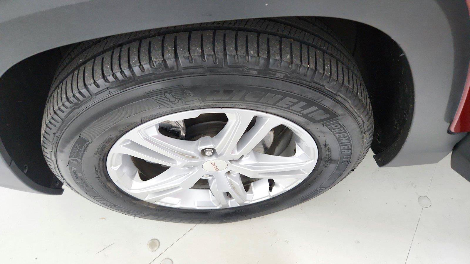 Used 2019 GMC Terrain SLE w/ Driver Convenience Package FWD image 36