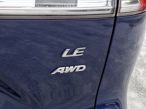 Used 2023 Toyota Corolla Cross LE image 30