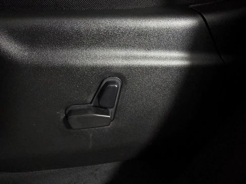 Used 2025 Dodge Durango GT image 23