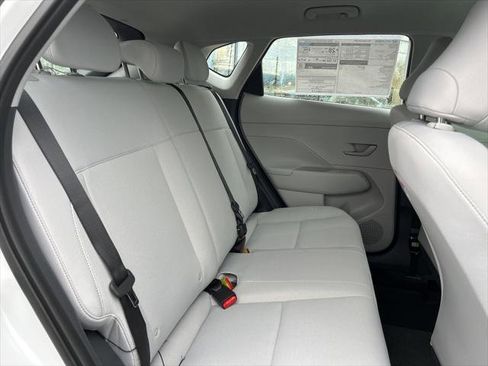 New 2026 Hyundai Kona SE image 12