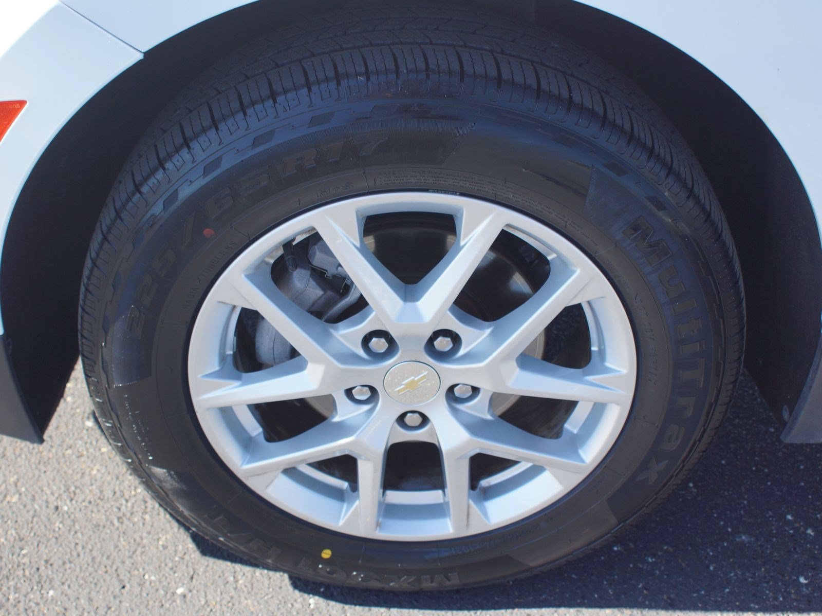 Used 2024 Chevrolet Equinox LT AWD/4WD image 25