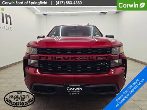 Used 2020 Chevrolet Silverado 1500 Custom w/ Custom Value Package AWD/4WD image 8
