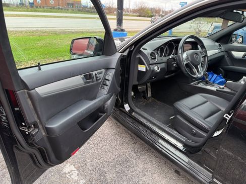 Used 2014 Mercedes-Benz C 300 4MATIC Sedan image 8