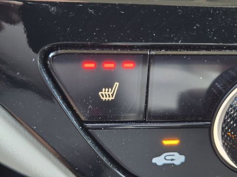 Used 2025 Honda Accord EX-L image 26