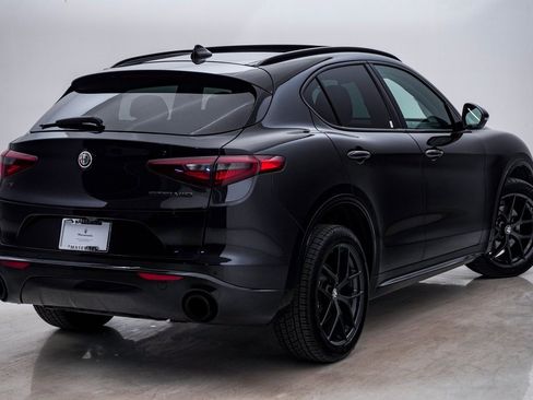 Used 2020 Alfa Romeo Stelvio Ti w/ Nero Edizione image 11