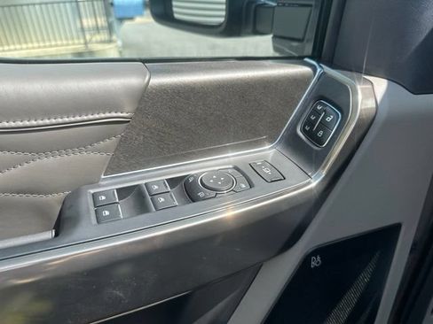 New 2026 Ford F250 Platinum w/ Platinum Plus Package AWD/4WD image 13