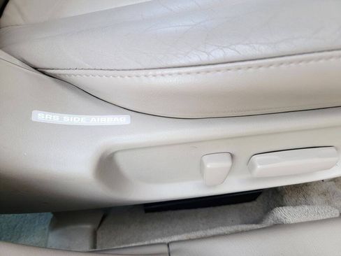 Used 2003 Toyota Avalon XLS FWD image 33