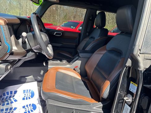 Used 2022 Ford Bronco Outer Banks AWD/4WD image 14