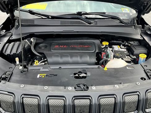 Used 2022 Jeep Compass Latitude AWD/4WD image 28
