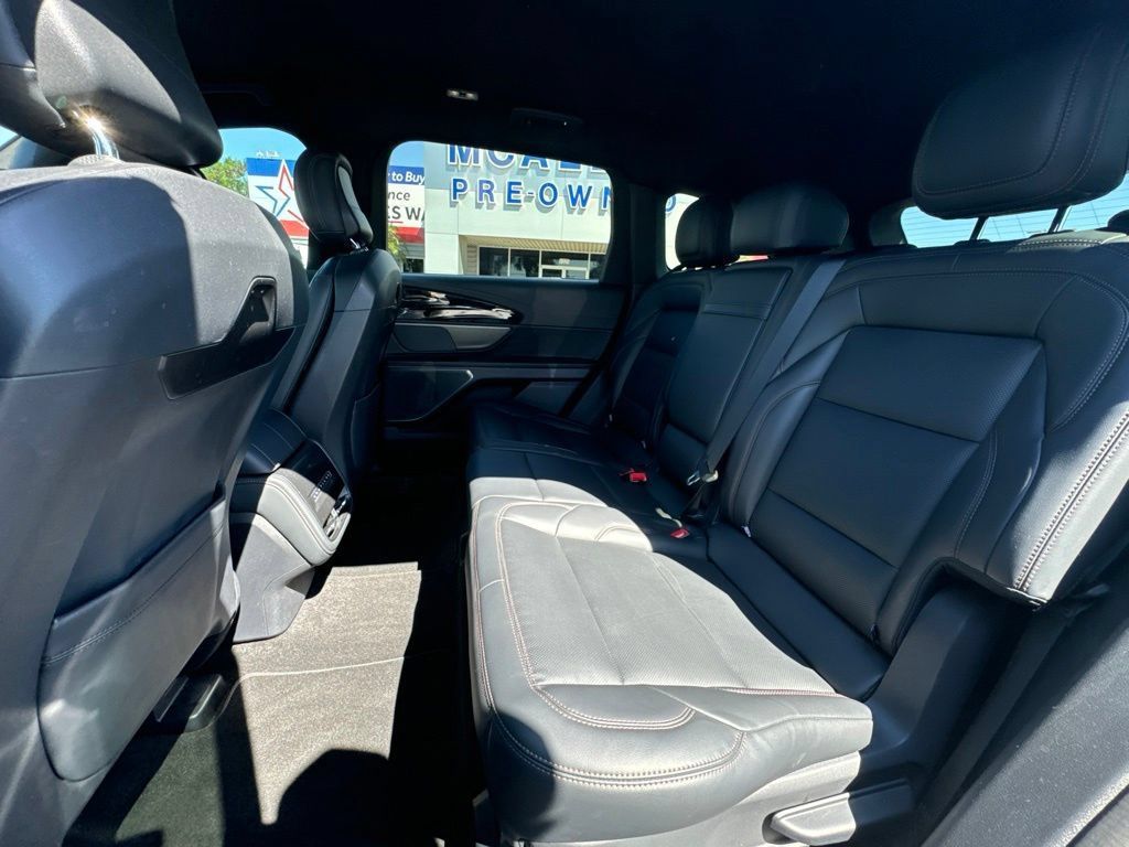 Certified 2024 Lincoln Nautilus Premier w/ Jet Appearance Package AWD/4WD image 19