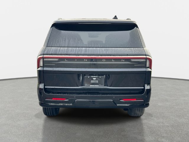 Used 2026 Lincoln Navigator L Reserve w/ Jet Appearance Package AWD/4WD image 4