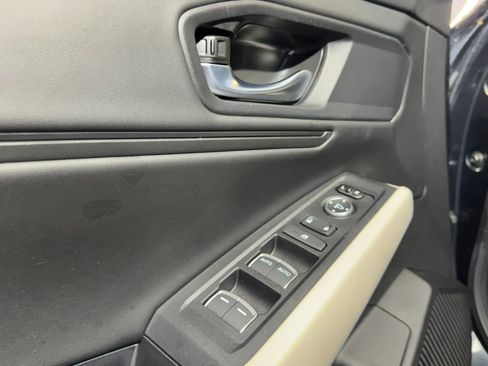 Used 2025 Honda Accord SE image 9