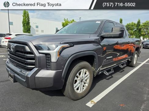 Used 2022 Toyota Tundra SR5 w/ SR5 Convenience Package AWD/4WD image 1
