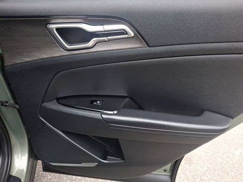 Used 2023 Kia Sportage X-Line image 16