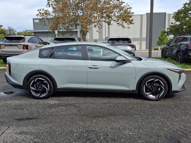 Certified 2025 Kia K4 GT-Line Turbo FWD image 7