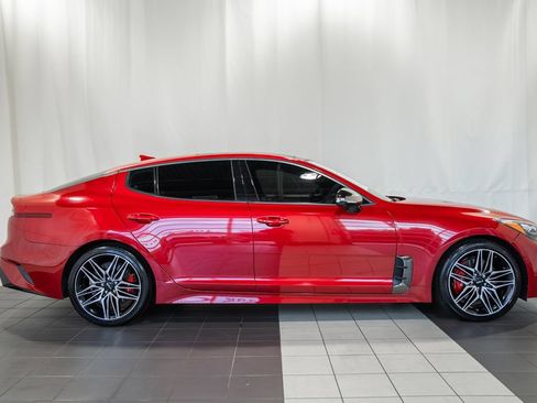 Used 2022 Kia Stinger GT2 AWD/4WD image 3