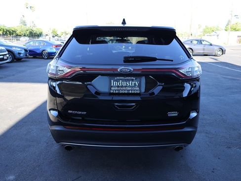 Used 2018 Ford Edge SEL FWD image 5