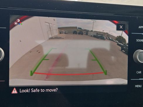 New 2026 Volkswagen Jetta SE image 12