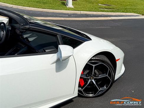 Used 2020 Lamborghini Huracan EVO AWD/4WD image 61