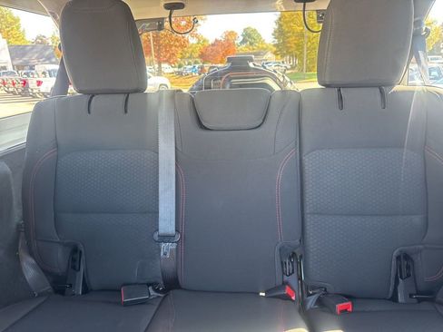 Used 2021 Jeep Wrangler Unlimited Rubicon image 22