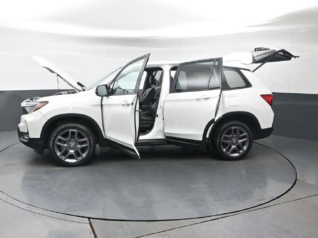 Used 2023 Honda Passport EX-L image 45