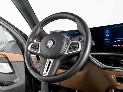 Used 2026 BMW X5 M Competition w/ Executive Package image 32