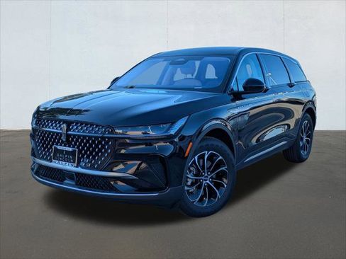 New 2026 Lincoln Nautilus Premier image 1