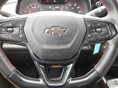 Used 2024 Chevrolet Trax RS w/ Driver Confidence Package image 25