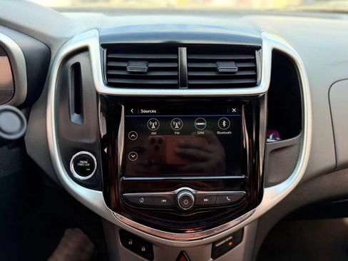 Used 2018 Chevrolet Sonic Premier FWD image 41