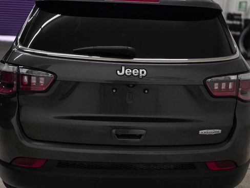 Used 2020 Jeep Compass Latitude w/ Popular Equipment Group image 8