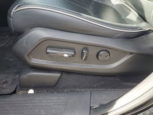 Used 2023 Honda Pilot Elite image 40