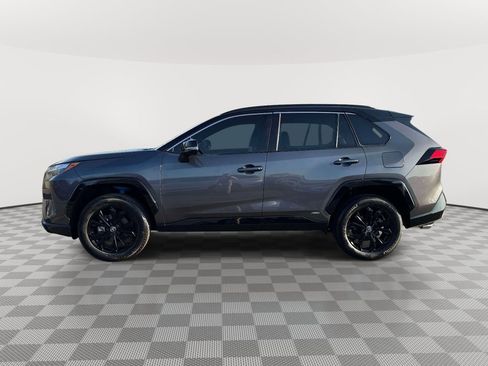 Used 2022 Toyota RAV4 XSE image 4