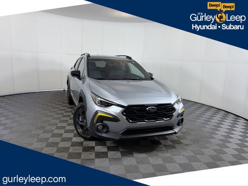 Used 2025 Subaru Crosstrek 2.5i Sport w/ Crosstrek Mirror Package image 1