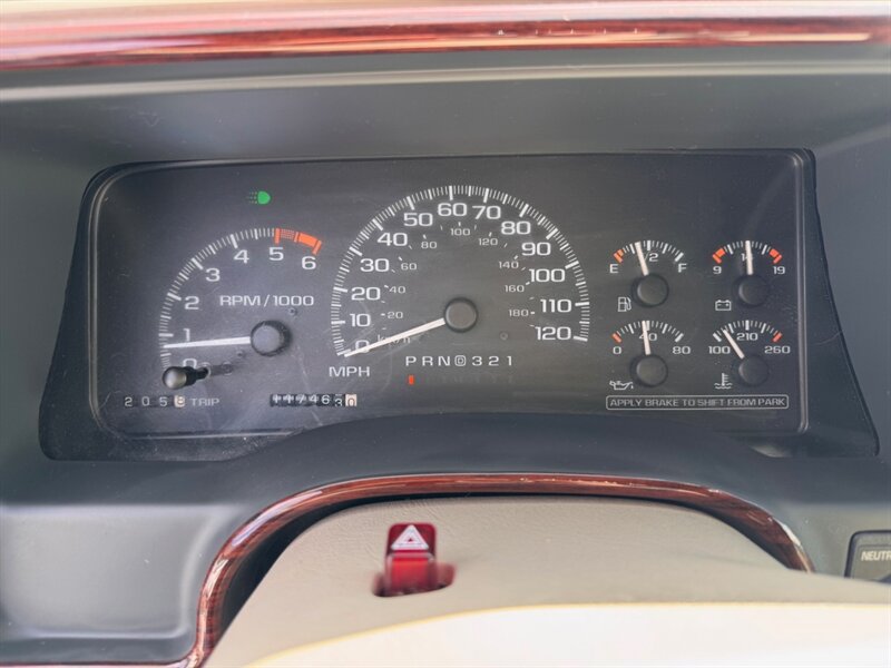 Used 2000 Cadillac Escalade 4WD image 16
