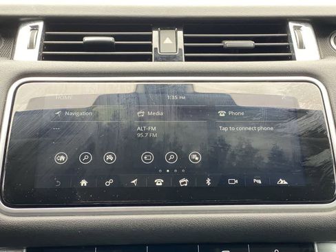 Used 2021 Land Rover Range Rover Sport SE image 18