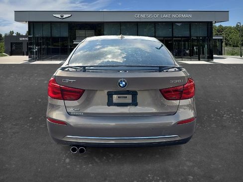 Used 2018 BMW 330i Gran Turismo xDrive AWD/4WD image 8
