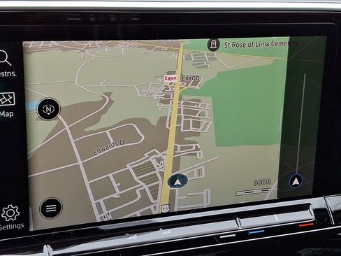 Certified 2025 Volkswagen Atlas SEL Premium R-Line image 20