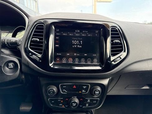 Used 2021 Jeep Compass Limited AWD/4WD image 15